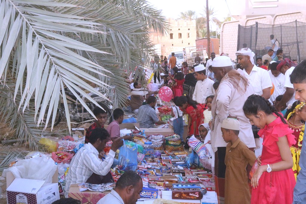 برغم الظروف الاقتصادية والاجتماعية الصعبة بدء ختايم مساجد مدينة سيئون الرمضانية "صور" برغم الظروف الاقتصادية والاجتماعية الصعبة بدء ختايم مساجد مدينة سيئون الرمضانية "صور"