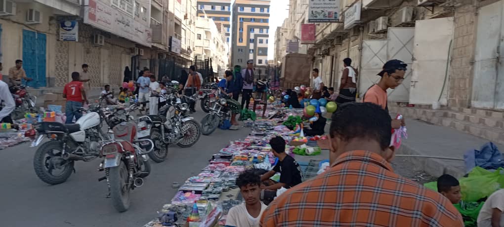 ليلة العاشر من رمضان المبارك ختم مسجد الشهداء بديس المكلا "عرس اجتماعي احتفالي تجتمع فيه القلوب وتعاد فيه الذكريات الرمضانية" - شاهد الصور ليلة العاشر من رمضان المبارك ختم مسجد الشهداء بديس المكلا "عرس اجتماعي احتفالي تجتمع فيه القلوب وتعاد فيه الذكريات الرمضانية" - شاهد الصور