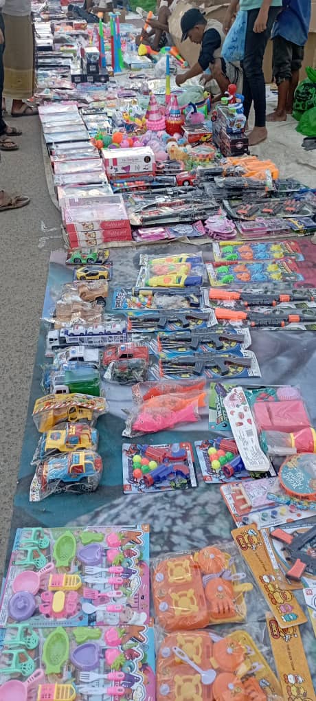 ليلة العاشر من رمضان المبارك ختم مسجد الشهداء بديس المكلا "عرس اجتماعي احتفالي تجتمع فيه القلوب وتعاد فيه الذكريات الرمضانية" - شاهد الصور ليلة العاشر من رمضان المبارك ختم مسجد الشهداء بديس المكلا "عرس اجتماعي احتفالي تجتمع فيه القلوب وتعاد فيه الذكريات الرمضانية" - شاهد الصور