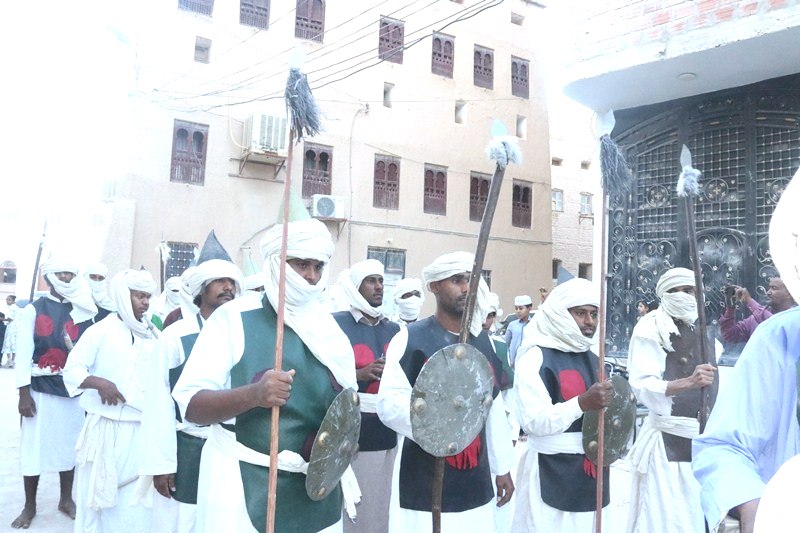 جيش الفرقان الاسلامي يشارك ختايم مساجد مدينة سيئون ليلة 11 من رمضان جيش الفرقان الاسلامي يشارك ختايم مساجد مدينة سيئون ليلة 11 من رمضان