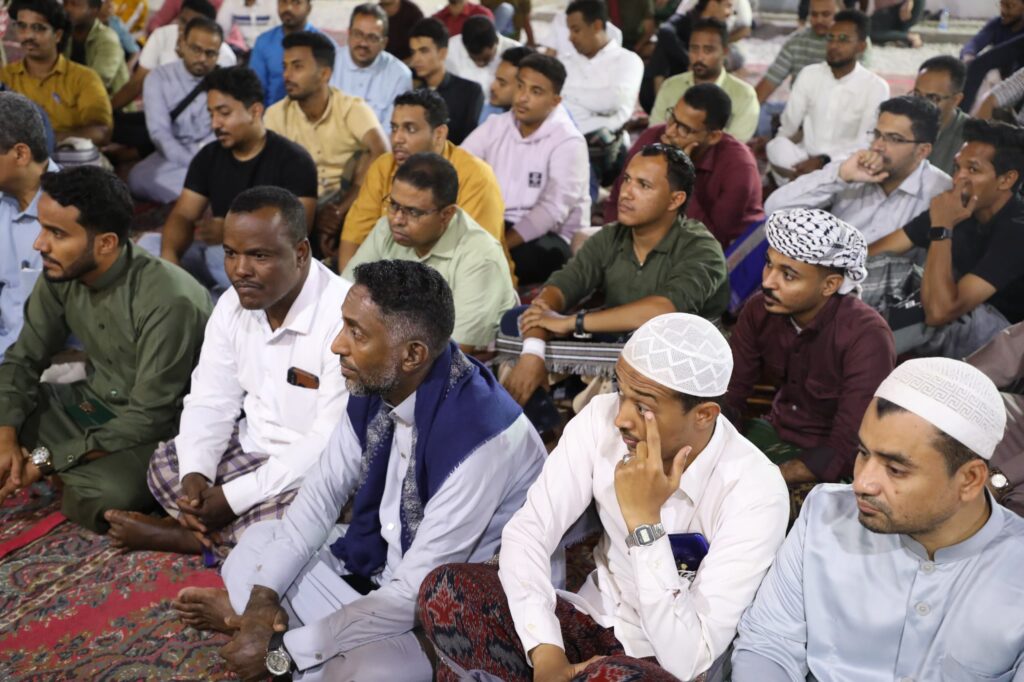 خلال الأمسية الرمضانية للملتقى الشبابي "شباب من أجل حضرموت" .. محافظ حضرموت يؤكد اهتمام السلطة المحلية بقطاع الشباب بوصفهم أدارة التغيير وعوامل البناء خلال الأمسية الرمضانية للملتقى الشبابي "شباب من أجل حضرموت" .. محافظ حضرموت يؤكد اهتمام السلطة المحلية بقطاع الشباب بوصفهم أدارة التغيير وعوامل البناء