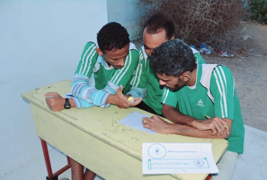 "عربي بروم" يحقق المركز الأول في المسابقة الثقافية لنادي نصر بروم "عربي بروم" يحقق المركز الأول في المسابقة الثقافية لنادي نصر بروم