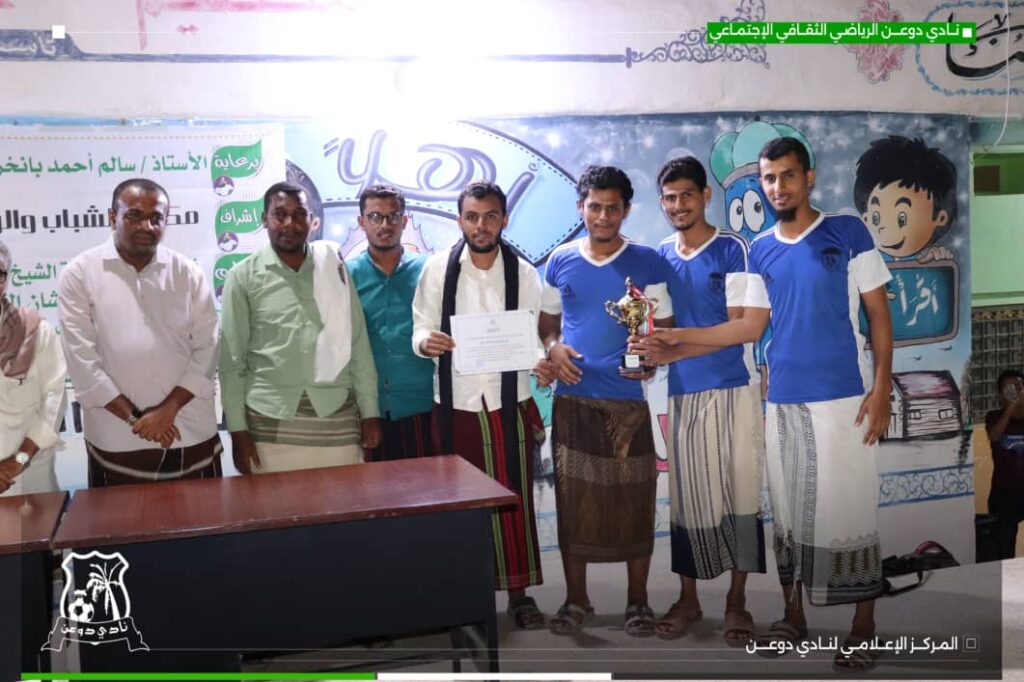 صقور البادية بشرج حاح بطلاً لمسابقة الشيخ عبدالله بقشان الثقافية التاسعة وفيل وصيفاً صقور البادية بشرج حاح بطلاً لمسابقة الشيخ عبدالله بقشان الثقافية التاسعة وفيل وصيفاً