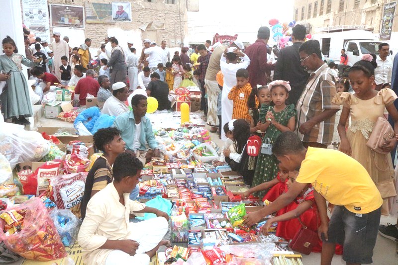 رباط العلم الشريف ومسجد الرياض ينفردان بختايم ليلة 19 من رمضان بمدينة سيئون رباط العلم الشريف ومسجد الرياض ينفردان بختايم ليلة 19 من رمضان بمدينة سيئون