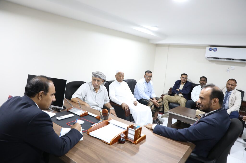 محافظ حضرموت يُدشن مركز المكلا للعلاج الاشعاعي "الأحدث في اليمن والأول في المحافظات المحررة" محافظ حضرموت يُدشن مركز المكلا للعلاج الاشعاعي "الأحدث في اليمن والأول في المحافظات المحررة"