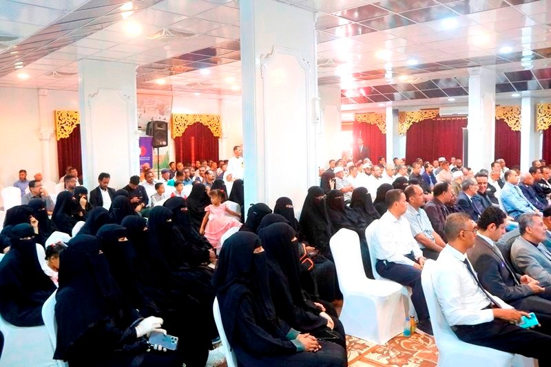 حفل تكريم الموظف المثالي بمكتب وزارة الخدمة المدنية والتأمينات بحضرموت الوادي والصحراء تشهده مدينة سيئون حفل تكريم الموظف المثالي بمكتب وزارة الخدمة المدنية والتأمينات بحضرموت الوادي والصحراء تشهده مدينة سيئون