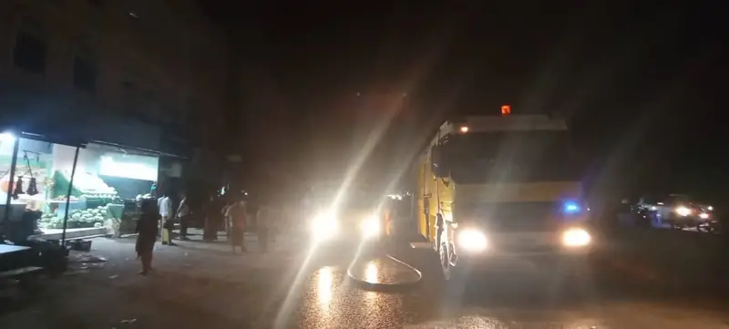 اندلاع حريق في احد مخابز الرغيف في مديرية الشحر بحضرموت اندلاع حريق في احد مخابز الرغيف في مديرية الشحر بحضرموت