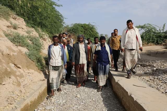 وكيل أول حضرموت يتفقد أضرار السيول في مناطق حجر وكيل أول حضرموت يتفقد أضرار السيول في مناطق حجر