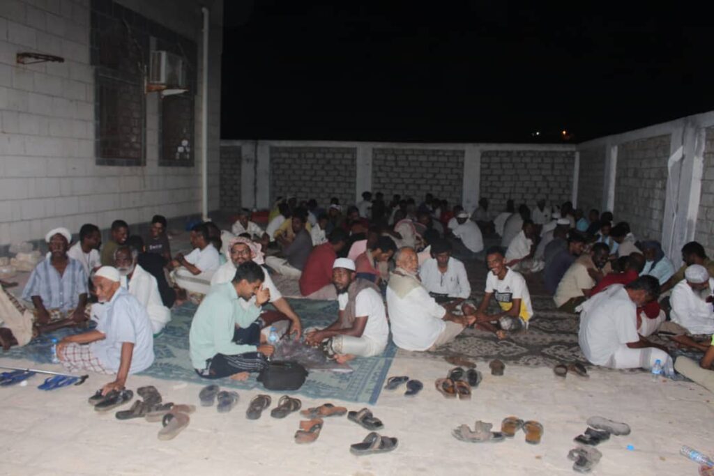 جمعية التعاونية السمكية فرع بروم تقيم مأدبة إفطار صائم للأعضائها جمعية التعاونية السمكية فرع بروم تقيم مأدبة إفطار صائم للأعضائها