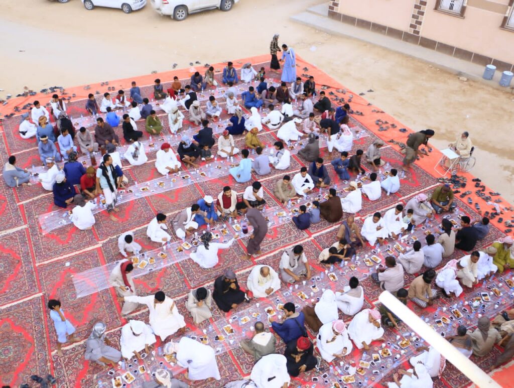 قبيلة آل الشيخ علي هرهرة ”حضرموت“ القطن عرض مسرور تحيي حفل الإفطار السنوي السادس للقبيلة "شاهد الصور" قبيلة آل الشيخ علي هرهرة ”حضرموت“ القطن عرض مسرور تحيي حفل الإفطار السنوي السادس للقبيلة "شاهد الصور"