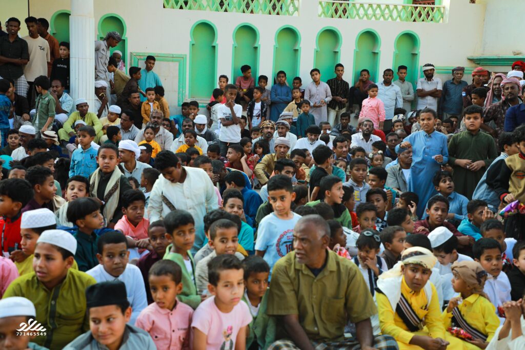 الناطق باسم المقاومة الاسلامية الفلسطينية "ابوعبيدة" يحل ضيفا في تاربة .. تزامنا مع الاحتفالات بليلة السابع والعشرين من رمضان بمسجد الجامع بتاربة الناطق باسم المقاومة الاسلامية الفلسطينية "ابوعبيدة" يحل ضيفا في تاربة .. تزامنا مع الاحتفالات بليلة السابع والعشرين من رمضان بمسجد الجامع بتاربة