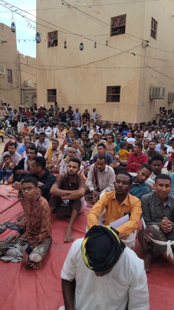 ختمنا ليلة تحكي سنين و أعوام وسعدت معنا الأهل و الأقارب و الأرحام.. في ختم جامعنا الأثري ببور.. ختمنا ليلة تحكي سنين و أعوام وسعدت معنا الأهل و الأقارب و الأرحام.. في ختم جامعنا الأثري ببور..