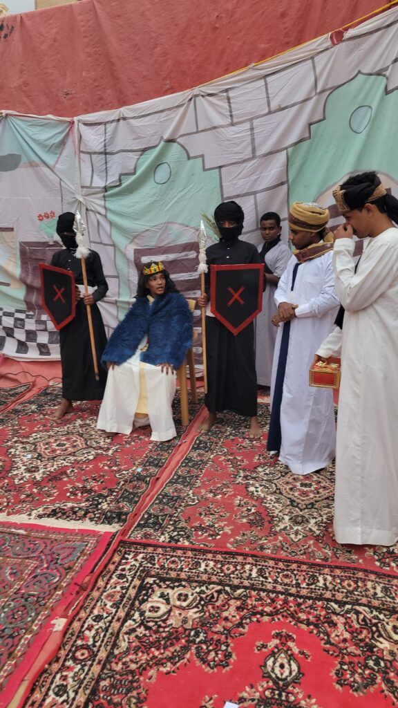 ختمنا ليلة تحكي سنين و أعوام وسعدت معنا الأهل و الأقارب و الأرحام.. في ختم جامعنا الأثري ببور.. ختمنا ليلة تحكي سنين و أعوام وسعدت معنا الأهل و الأقارب و الأرحام.. في ختم جامعنا الأثري ببور..