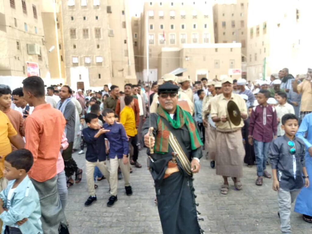 هكذا عيدت شبام التاريخية "شاهد الصور" هكذا عيدت شبام التاريخية "شاهد الصور"