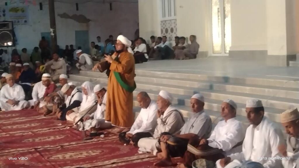 أهالي وابناء مدينة الغرفة يتبادلون التهاني فيما بينهم في العواد السنوي لهم "صور" أهالي وابناء مدينة الغرفة يتبادلون التهاني فيما بينهم في العواد السنوي لهم "صور"