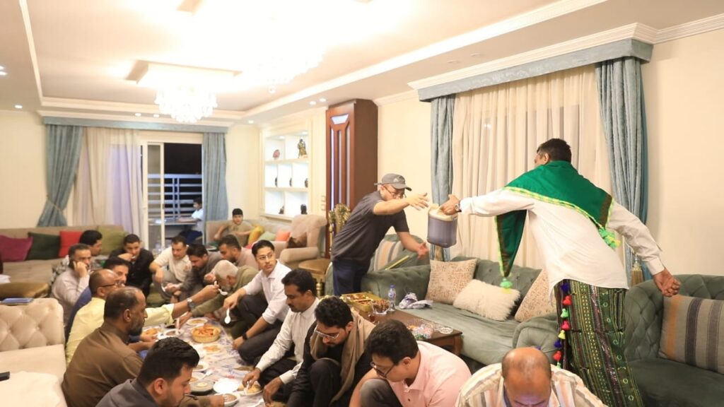 حضره جمع غفير .. ملتقى حضارم مصر يقيم عواده السنوي بالقاهرة حضره جمع غفير .. ملتقى حضارم مصر يقيم عواده السنوي بالقاهرة