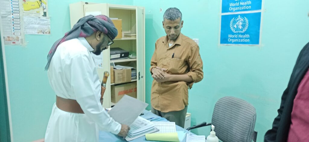 مدير عام شبام يطلع على مستوى الإنضباط الوظيفي بالمكاتب التنفيذية ويستقبل المهنئين بعيد الفطر المبارك في أول يوم دوام بعد إجازة العيد مدير عام شبام يطلع على مستوى الإنضباط الوظيفي بالمكاتب التنفيذية ويستقبل المهنئين بعيد الفطر المبارك في أول يوم دوام بعد إجازة العيد