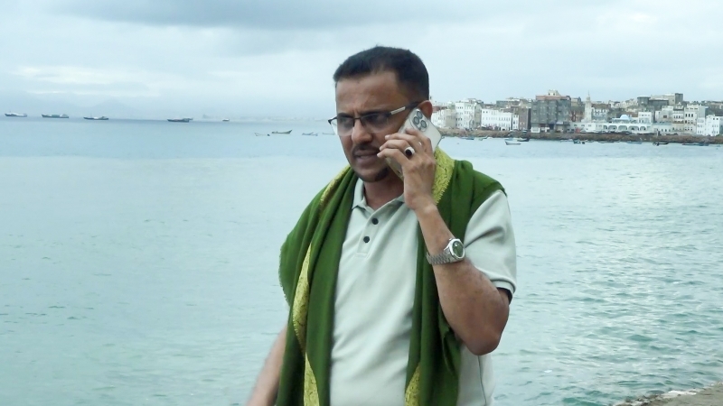 أمين عام محلي حضرموت يعاين تداعيات الظاهرة الجوية خلال الموجة الأولى من الأمطار الغزيرة التي شهدتها المكلا. أمين عام محلي حضرموت يعاين تداعيات الظاهرة الجوية خلال الموجة الأولى من الأمطار الغزيرة التي شهدتها المكلا.