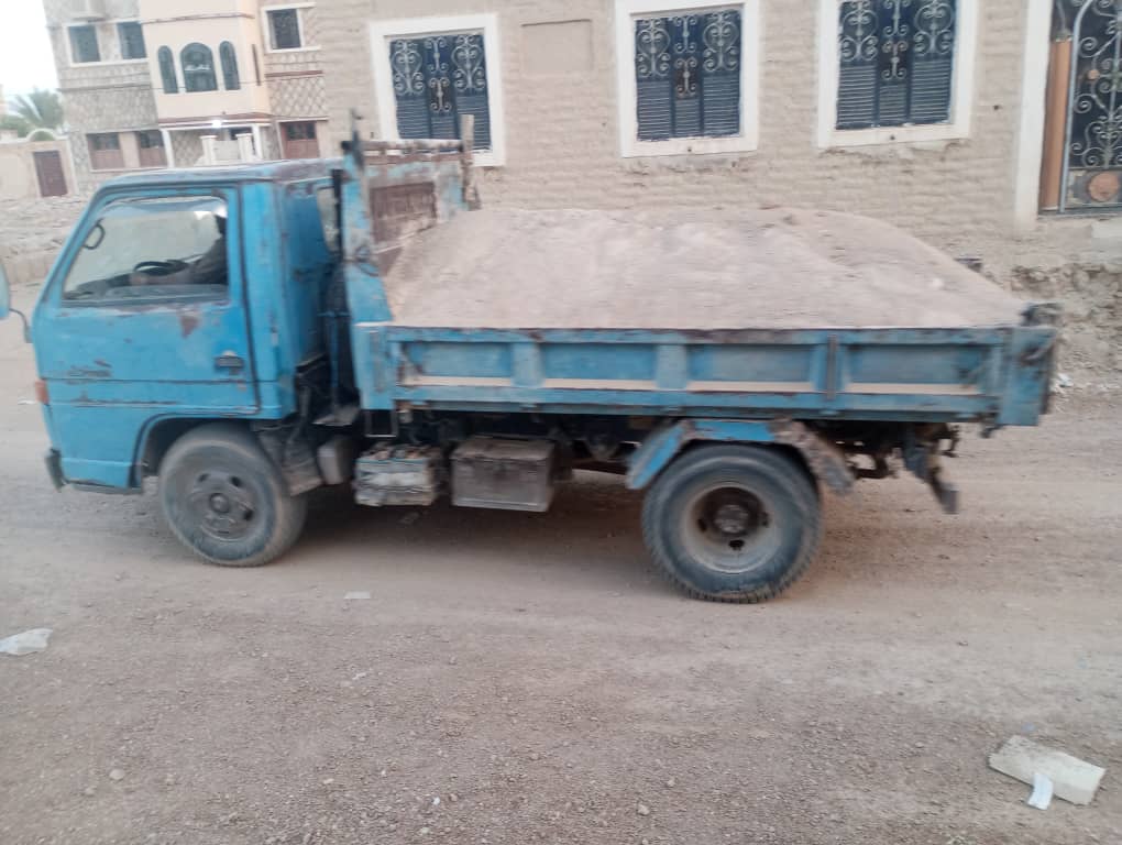 بتمويل من السلطة المحلية بمديرية غيل بن يمين مؤسسة المعالي الخيرية التنموية تنفذ مشروع ردم وتمهيد الخط الواصل من جامع مسجد النور إلى مسجد الخير بتمويل من السلطة المحلية بمديرية غيل بن يمين مؤسسة المعالي الخيرية التنموية تنفذ مشروع ردم وتمهيد الخط الواصل من جامع مسجد النور إلى مسجد الخير