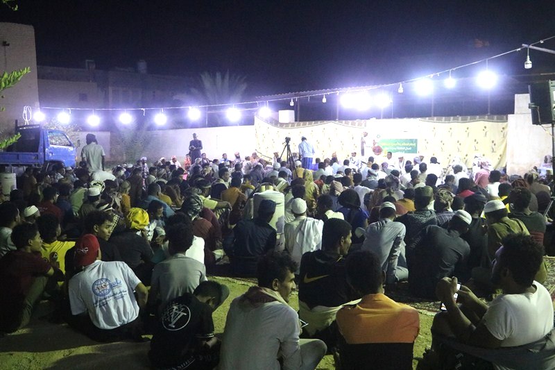 فيما أقامته مؤسسة السعادة للتنمية بسيئون للسنة الرابعة على التوالي .. افطار صائم وامسية رمضانية لمهندسي النظافة بسيئون فيما أقامته مؤسسة السعادة للتنمية بسيئون للسنة الرابعة على التوالي .. افطار صائم وامسية رمضانية لمهندسي النظافة بسيئون