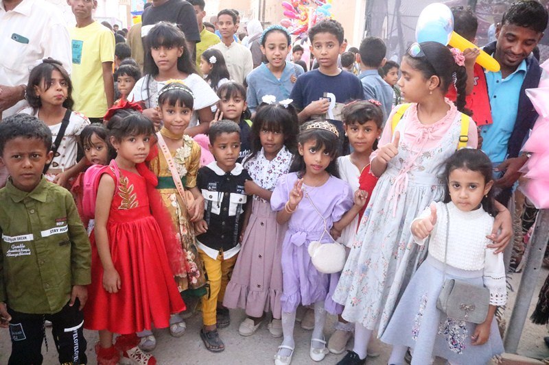 موشحات دينية ومسابقات ثقافية في ختايم ليلة 23 رمضان بمدينة سيئون موشحات دينية ومسابقات ثقافية في ختايم ليلة 23 رمضان بمدينة سيئون