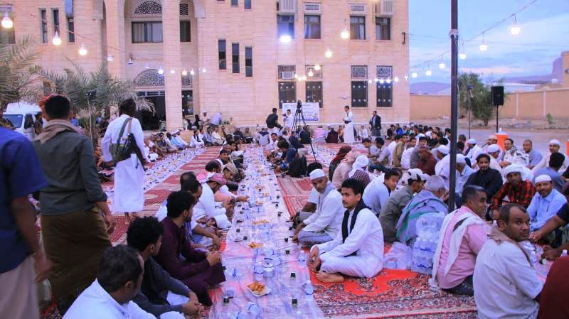 برعاية مجلس القضاء الأعلى والسلطة المحلية بالوادي والصحراء م/حضرموتمأدبة افطار وأمسية رمضانية لمنتسبي السلطة القضائية بحضرموت الوادي والصحراء برعاية مجلس القضاء الأعلى والسلطة المحلية بالوادي والصحراء م/حضرموتمأدبة افطار وأمسية رمضانية لمنتسبي السلطة القضائية بحضرموت الوادي والصحراء