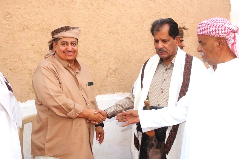 الشخصية الاجتماعية والرياضية الشيخ / محمد عامر باجري يقيم مأدبة إفطار وامسية رمضانية ببيته العامر بمنطقة بور التاريخية الشخصية الاجتماعية والرياضية الشيخ / محمد عامر باجري يقيم مأدبة إفطار وامسية رمضانية ببيته العامر بمنطقة بور التاريخية