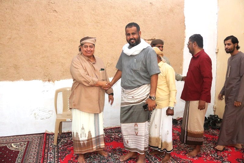 الشخصية الاجتماعية والرياضية الشيخ / محمد عامر باجري يقيم مأدبة إفطار وامسية رمضانية ببيته العامر بمنطقة بور التاريخية الشخصية الاجتماعية والرياضية الشيخ / محمد عامر باجري يقيم مأدبة إفطار وامسية رمضانية ببيته العامر بمنطقة بور التاريخية