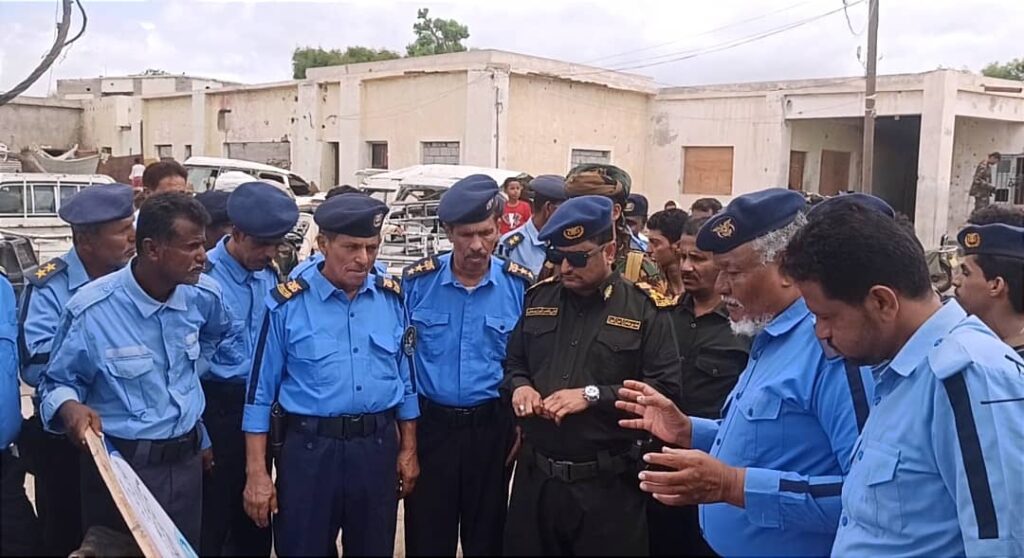 تدشين فعاليات أسبوع المرور العربي تحت شعار "بوعينا نصل آمنين" تدشين فعاليات أسبوع المرور العربي تحت شعار "بوعينا نصل آمنين"