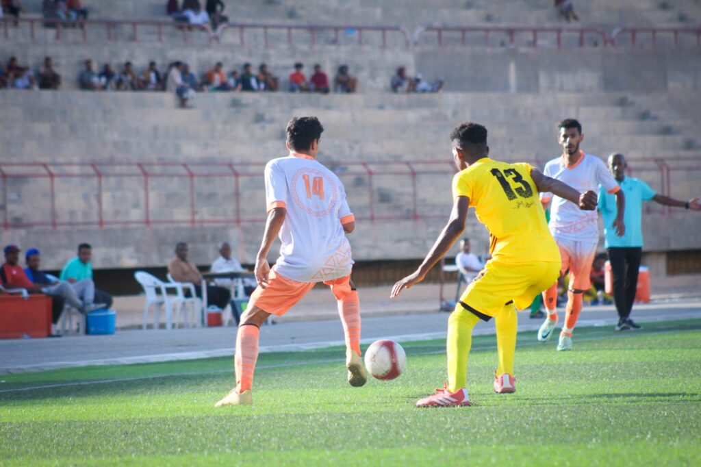 القادسية يتأهل إلى دور 16 من كاس حضرموت الثامنة لكرة القدم القادسية يتأهل إلى دور 16 من كاس حضرموت الثامنة لكرة القدم