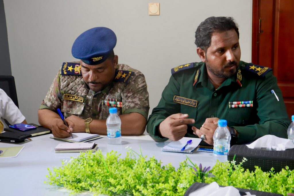 بتنظيم منظمة سائسورشة عمل تناقش الاحتياجات التدريبية للمؤسستين العسكرية والأمنية بحضرموت بتنظيم منظمة سائسورشة عمل تناقش الاحتياجات التدريبية للمؤسستين العسكرية والأمنية بحضرموت