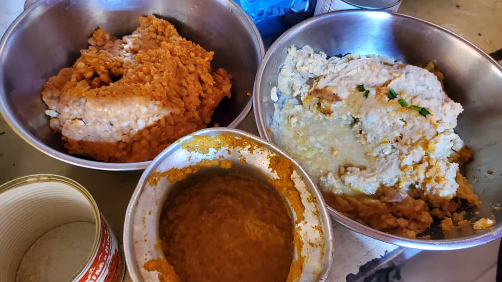 الإصحاح البيئي بمديرية الشحر يواصل حملة ضبط المطاعم والبوفيهات المخالفة للإشتراطات الصحية ويغلق أثنين مطاعم . الإصحاح البيئي بمديرية الشحر يواصل حملة ضبط المطاعم والبوفيهات المخالفة للإشتراطات الصحية ويغلق أثنين مطاعم .