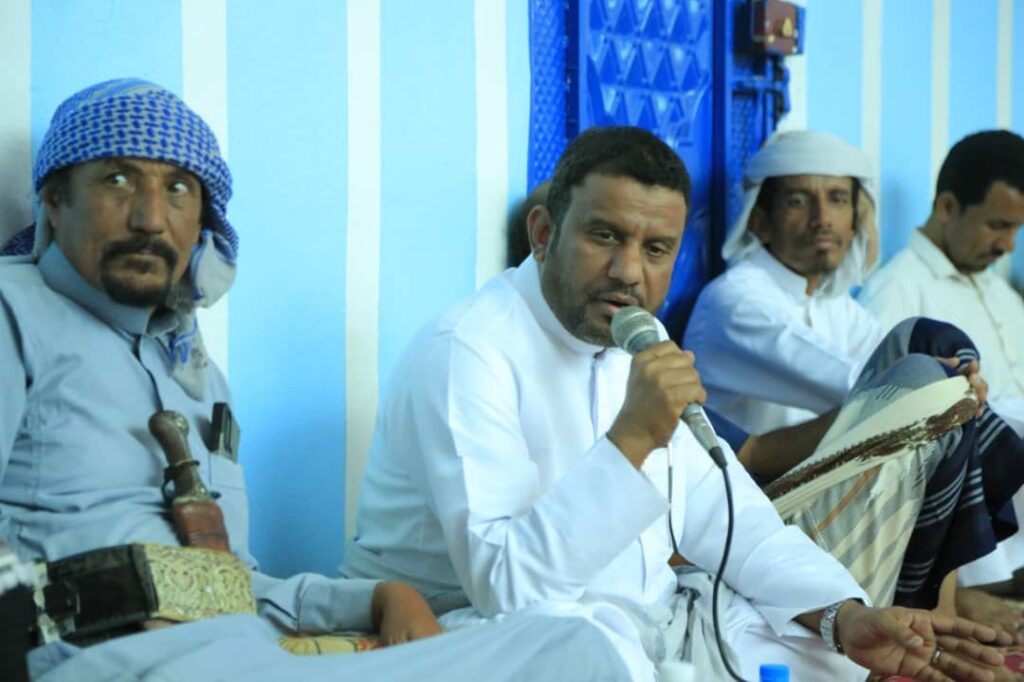 نحو توحيد الصفوف.. حضرموت تسعى للتجديد والتوافق في لقاء تشاوري بالقطن "شاهد الصور" نحو توحيد الصفوف.. حضرموت تسعى للتجديد والتوافق في لقاء تشاوري بالقطن "شاهد الصور"