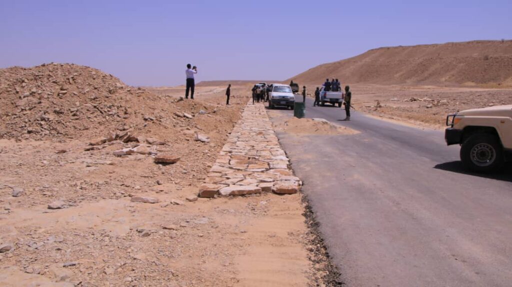 الوكيل العامري يطلع على مستوى الانجاز بعدد من المشاريع الخدمية الممولة من السلطة المحلية الوكيل العامري يطلع على مستوى الانجاز بعدد من المشاريع الخدمية الممولة من السلطة المحلية