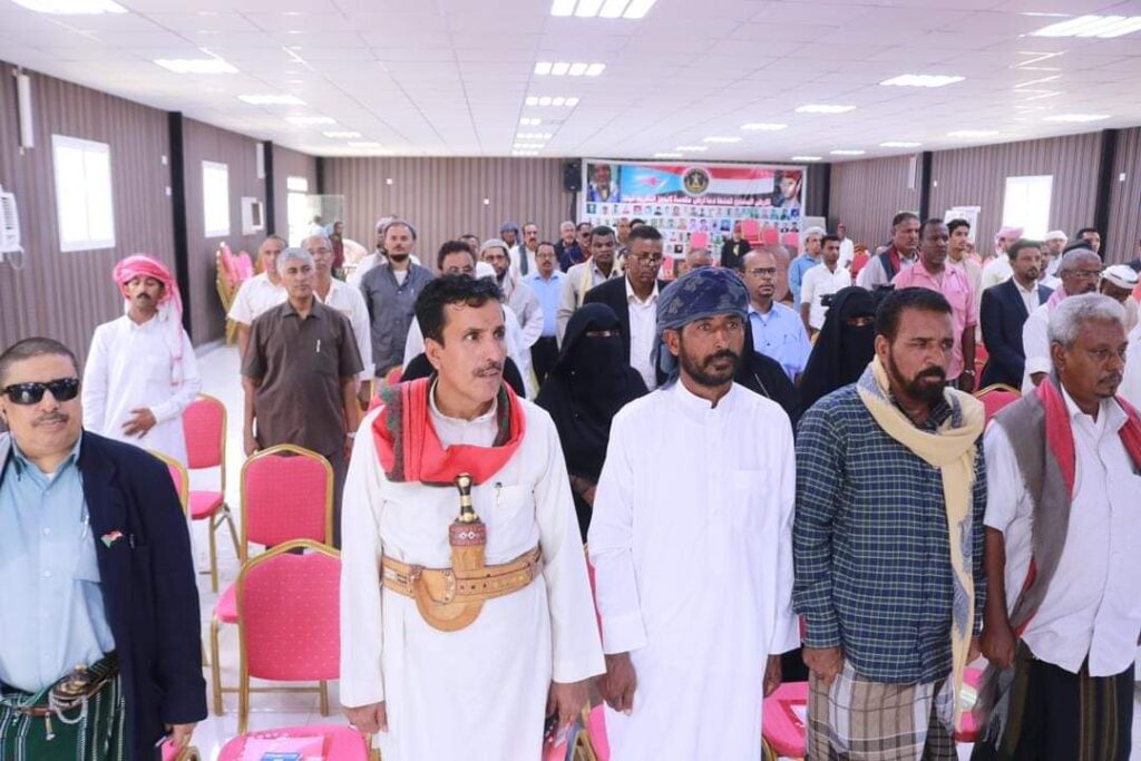 القيادة المحلية لانتقالي حضرموت تشيد بدور قوات النخبة الحضرمية وترفض استقدام قوات أخرى القيادة المحلية لانتقالي حضرموت تشيد بدور قوات النخبة الحضرمية وترفض استقدام قوات أخرى