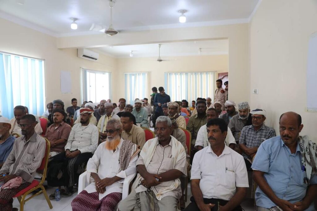 رئيس تنفيذية انتقالي حضرموت يؤكد خلال زيارته لمديرية الديس الشرقية رفض دخول قوات درع الوطن للساحل رئيس تنفيذية انتقالي حضرموت يؤكد خلال زيارته لمديرية الديس الشرقية رفض دخول قوات درع الوطن للساحل