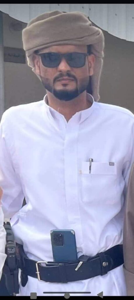 محافظ حضرموت يصدر تعميمًا لقرار دولة رئيس الوزراء بشأن تعيين مدير عام لميناء الوديعة البري محافظ حضرموت يصدر تعميمًا لقرار دولة رئيس الوزراء بشأن تعيين مدير عام لميناء الوديعة البري