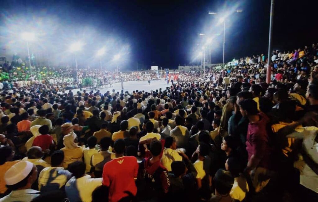 وسط حضور آلاف المشجعين إتحاد النويدرة يحسم موقعة الديربي و يتأهل للنهائي وسط حضور آلاف المشجعين إتحاد النويدرة يحسم موقعة الديربي و يتأهل للنهائي