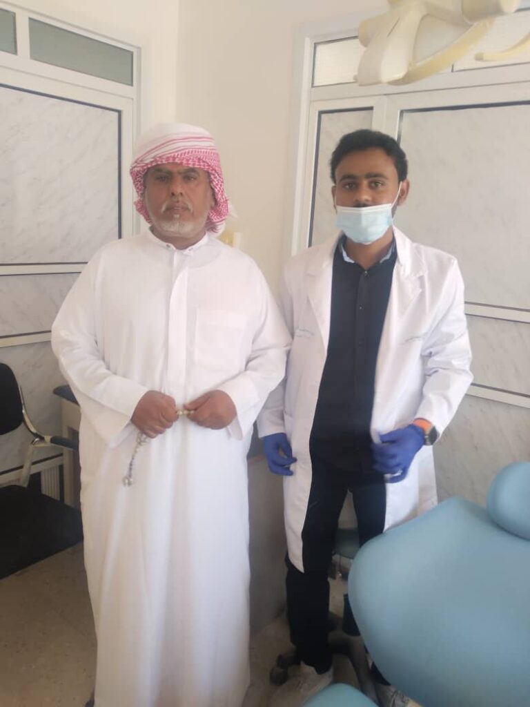 مدير عام مديرية رماه يزور مستشفى رماه الريفي ويفتتح عيادة الأسنان مدير عام مديرية رماه يزور مستشفى رماه الريفي ويفتتح عيادة الأسنان