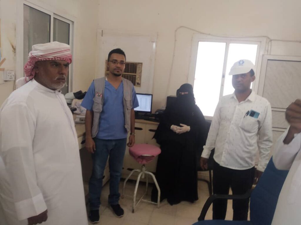 مدير عام مديرية رماه يزور مستشفى رماه الريفي ويفتتح عيادة الأسنان مدير عام مديرية رماه يزور مستشفى رماه الريفي ويفتتح عيادة الأسنان