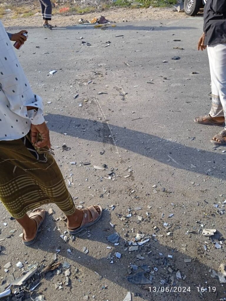 "شاهد بالصور" .. حادث مروري مروع يودي بحياة شخصين واصابة 7 اخرين في مديرية الريدة وقصيعر بحضرموت "شاهد بالصور" .. حادث مروري مروع يودي بحياة شخصين واصابة 7 اخرين في مديرية الريدة وقصيعر بحضرموت