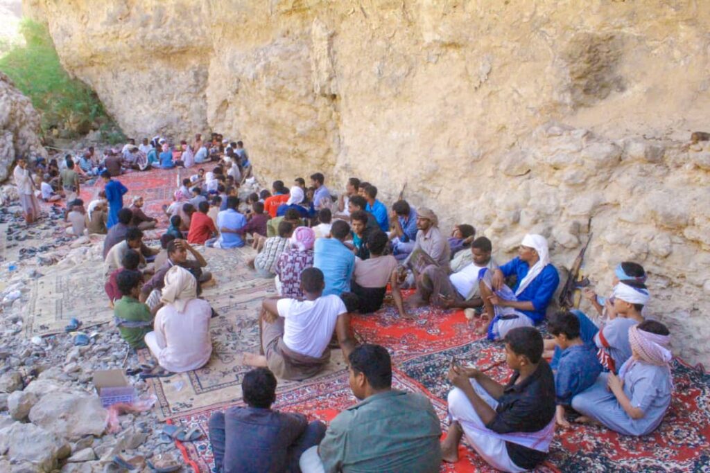 أهالي غنيمة بوادي تاربة م/ سيئون يحتفلون بفعالية مطلع الحطب السنوي ومسابقة الرماية للسنة الرابعة والعشرين وتكريم الفائزين. "شاهد بالصور" أهالي غنيمة بوادي تاربة م/ سيئون يحتفلون بفعالية مطلع الحطب السنوي ومسابقة الرماية للسنة الرابعة والعشرين وتكريم الفائزين. "شاهد بالصور"