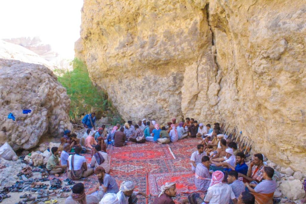 أهالي غنيمة بوادي تاربة م/ سيئون يحتفلون بفعالية مطلع الحطب السنوي ومسابقة الرماية للسنة الرابعة والعشرين وتكريم الفائزين. "شاهد بالصور" أهالي غنيمة بوادي تاربة م/ سيئون يحتفلون بفعالية مطلع الحطب السنوي ومسابقة الرماية للسنة الرابعة والعشرين وتكريم الفائزين. "شاهد بالصور"