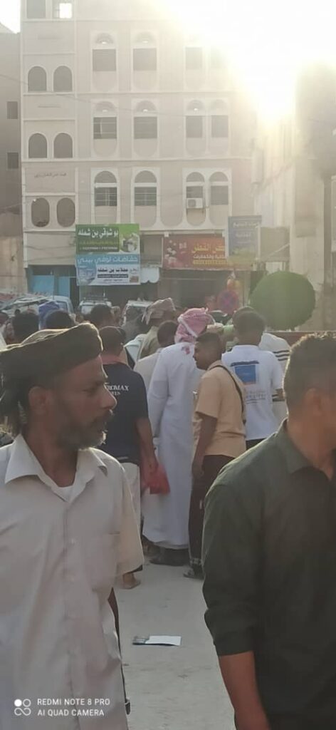 رغم المعاناة والظروف القاسية رسم الفرحة على وجوه أهالي وادي حضرموت واجواء رمضانية تخيم على مدينة القطن بيوم عرفة "شاهد الصور" رغم المعاناة والظروف القاسية رسم الفرحة على وجوه أهالي وادي حضرموت واجواء رمضانية تخيم على مدينة القطن بيوم عرفة "شاهد الصور"