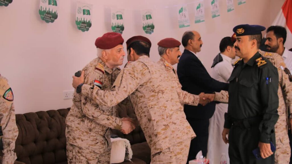 الوكيل العامري يؤدي صلاة عيد الأضحى المبارك مع جموع المصلين في مسجد جامع سيئون ويزور قيادة التحالف العربي والمرضى بهيئة ممستشفى سيئون العام وإذاعة سيئون الوكيل العامري يؤدي صلاة عيد الأضحى المبارك مع جموع المصلين في مسجد جامع سيئون ويزور قيادة التحالف العربي والمرضى بهيئة ممستشفى سيئون العام وإذاعة سيئون