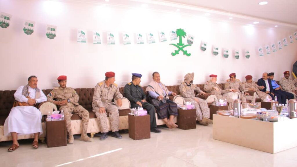 الوكيل العامري يؤدي صلاة عيد الأضحى المبارك مع جموع المصلين في مسجد جامع سيئون ويزور قيادة التحالف العربي والمرضى بهيئة ممستشفى سيئون العام وإذاعة سيئون الوكيل العامري يؤدي صلاة عيد الأضحى المبارك مع جموع المصلين في مسجد جامع سيئون ويزور قيادة التحالف العربي والمرضى بهيئة ممستشفى سيئون العام وإذاعة سيئون