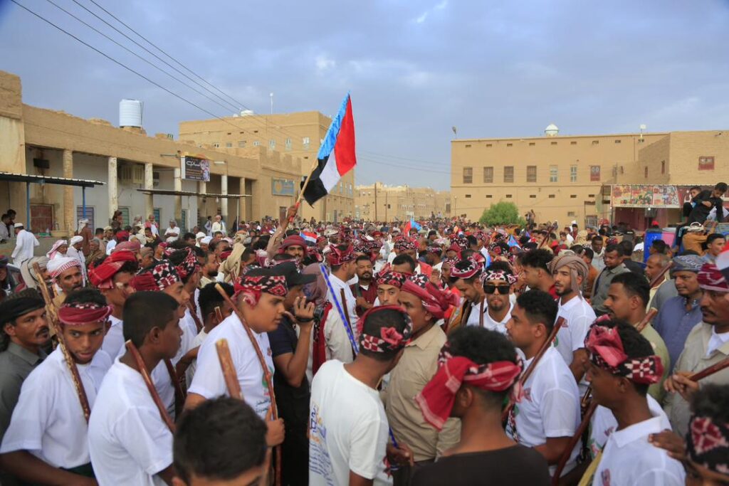 برعاية #الرئيس_الزبيدي: حافة #المحيضرة بتريم تقيم المطلع السنوي الثلاثين برعاية #الرئيس_الزبيدي: حافة #المحيضرة بتريم تقيم المطلع السنوي الثلاثين