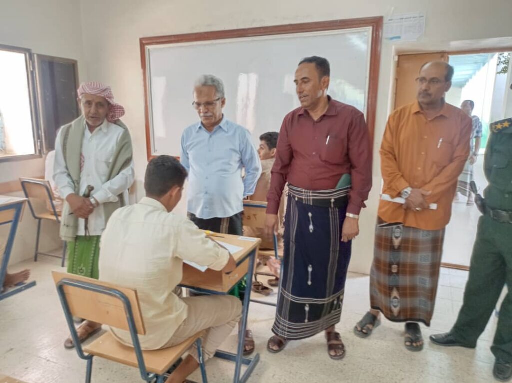 تدشين إختبارات شهادة الثانوية العامة 2023 / 2024 م بمديرية دوعن تدشين إختبارات شهادة الثانوية العامة 2023 / 2024 م بمديرية دوعن
