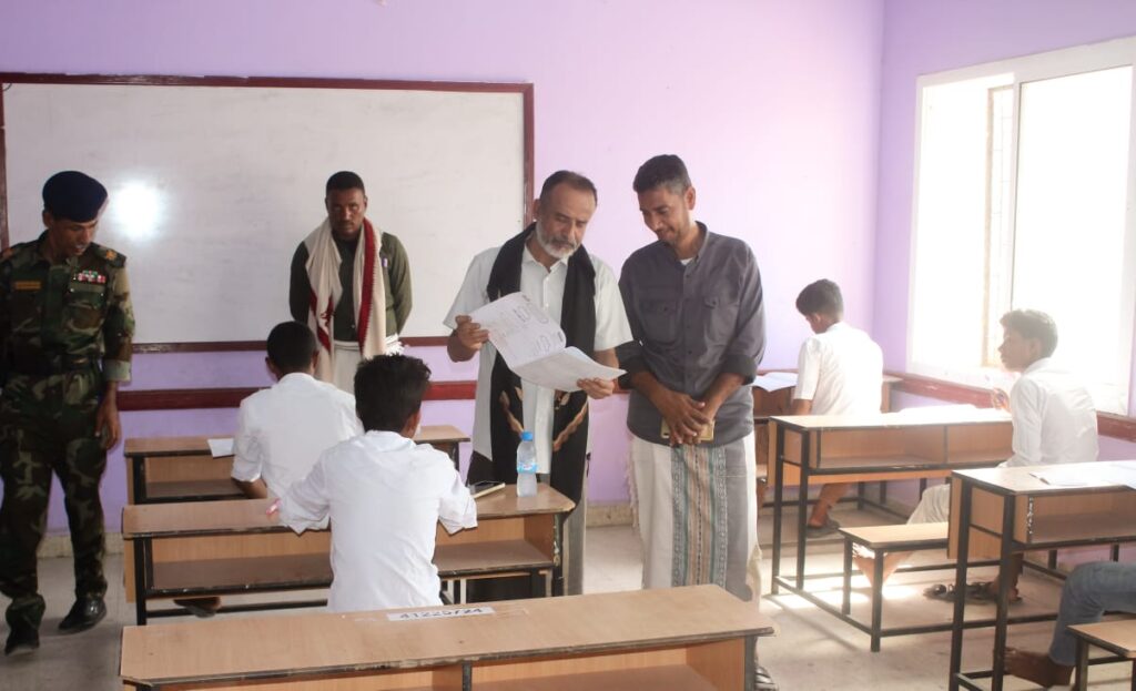 مدير عام بروم ميفع يدشن بدء إختبارات إنهاء مرحلة الثانوية بالمديرية مدير عام بروم ميفع يدشن بدء إختبارات إنهاء مرحلة الثانوية بالمديرية