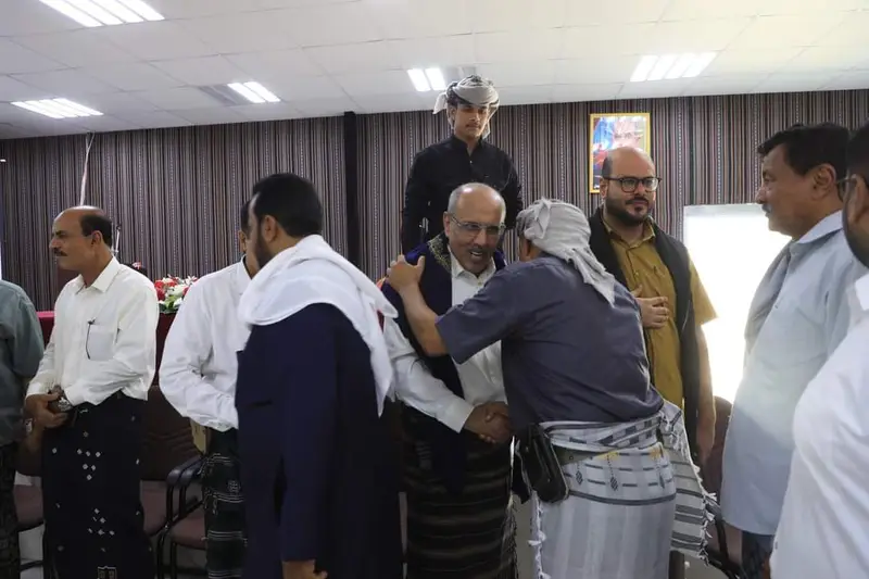 بحضور الكثيري.. انتقالي حضرموت ينظم لقاء معايدة بمناسبة حلول عيد الأضحى المبارك بحضور الكثيري.. انتقالي حضرموت ينظم لقاء معايدة بمناسبة حلول عيد الأضحى المبارك